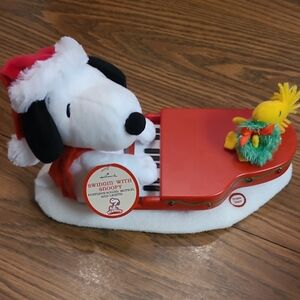 Hallmark Peanuts Swingin' with Snoopy and Woodstock Animated Musical Plush ♥